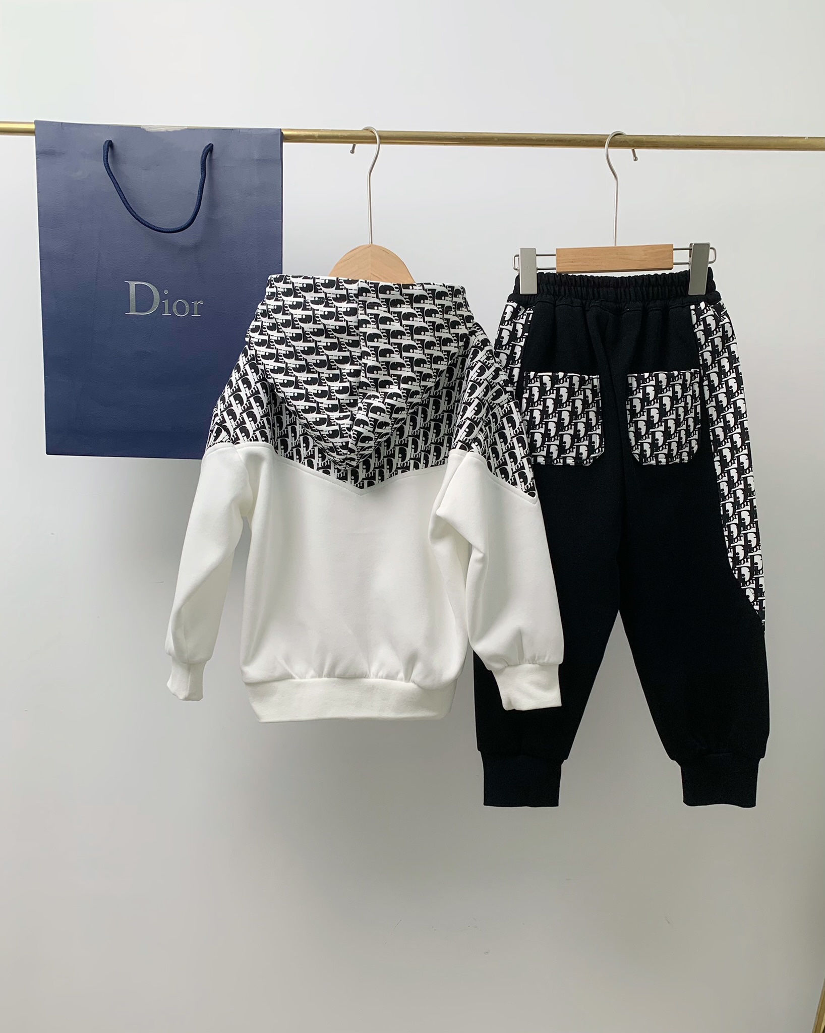 Christian Dior Kids